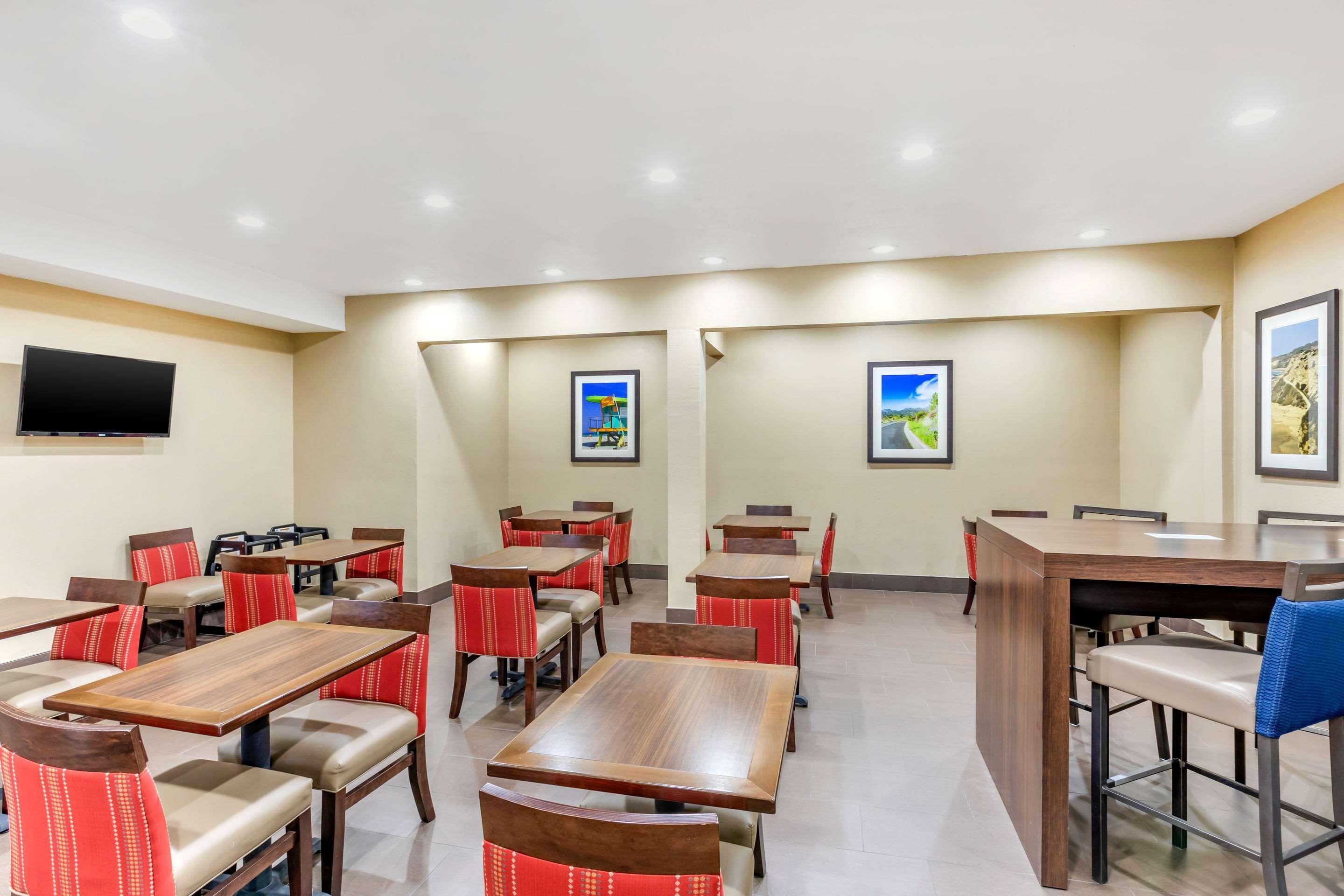 Comfort Inn & Suites Orange County John Wayne Airport Santa Ana Exteriér fotografie