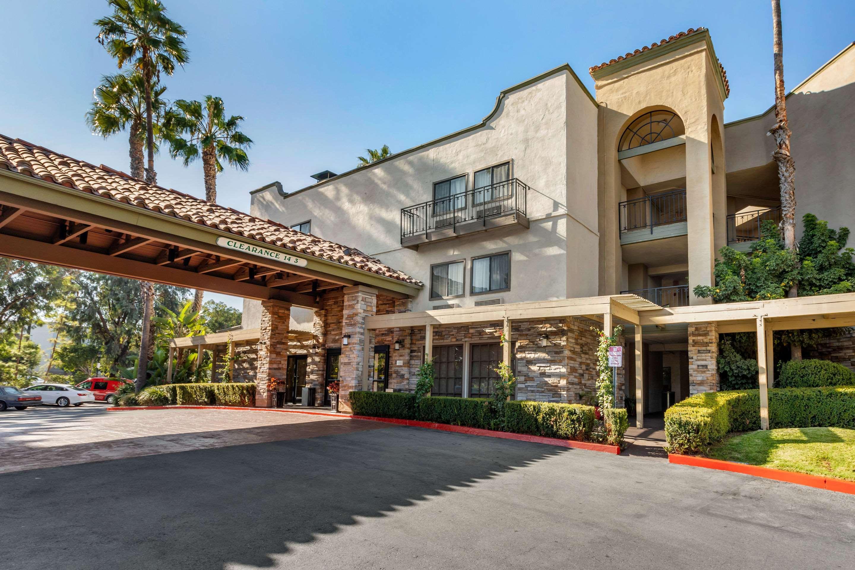 Comfort Inn & Suites Orange County John Wayne Airport Santa Ana Exteriér fotografie