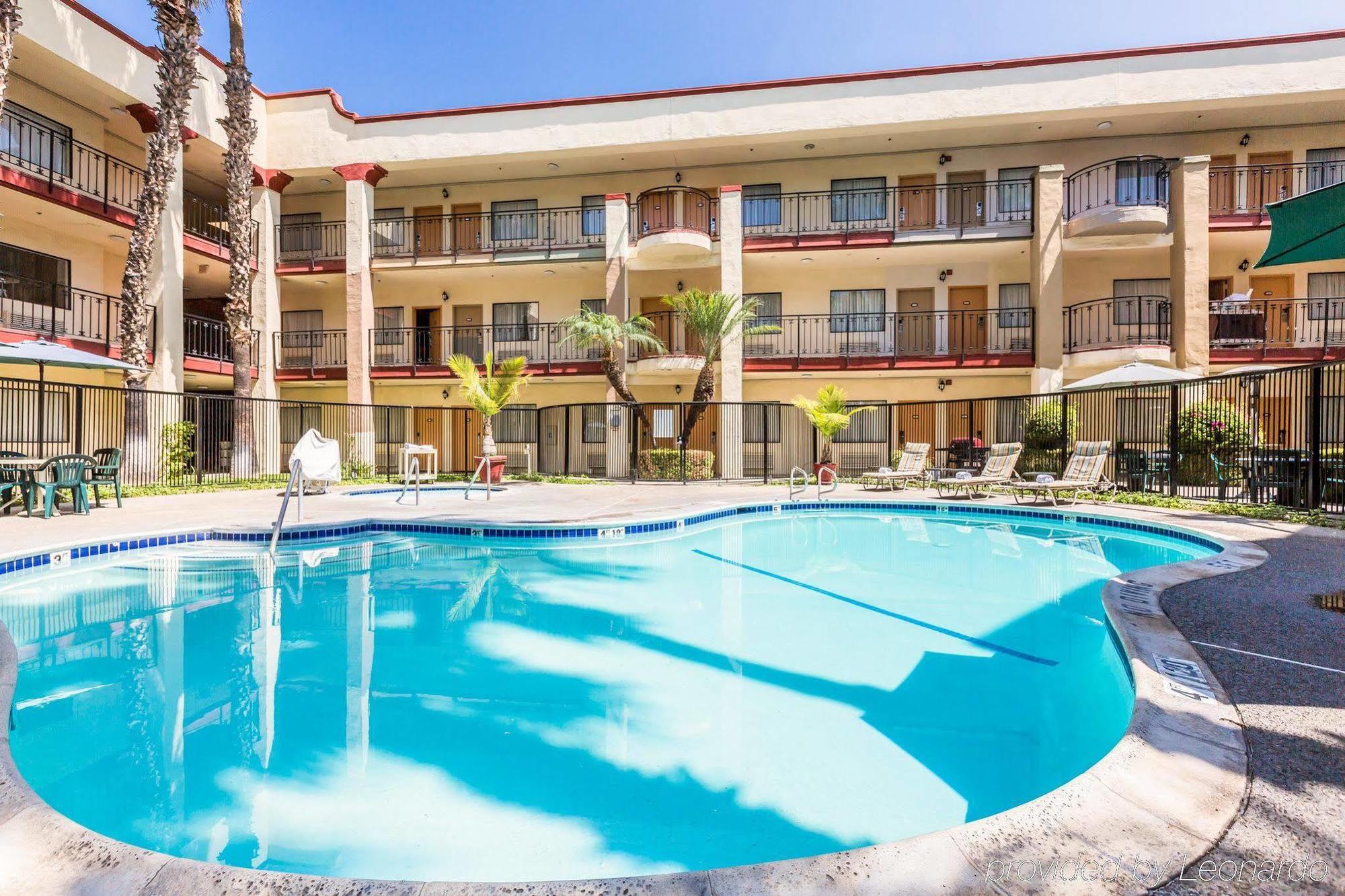 Comfort Inn & Suites Orange County John Wayne Airport Santa Ana Exteriér fotografie